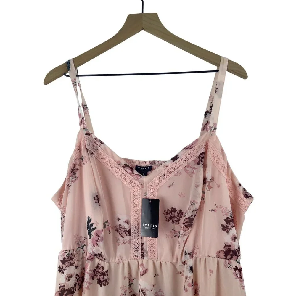 Torrid Women's 3X NWT Pink Floral Crochet Sharkbite Hem Chiffon Y2K babydoll Top - Picture 2 of 6